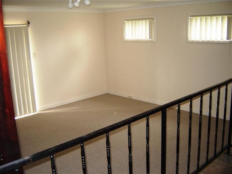 12 Gray Street, Narrogin WA 6312