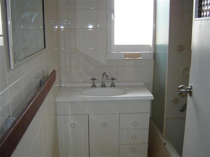 12 Gray Street, Narrogin WA 6312