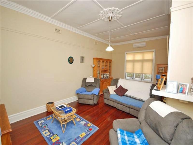 36 Doney Street, Narrogin WA 6312