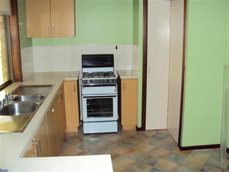 21 Hough Street, Narrogin WA 6312