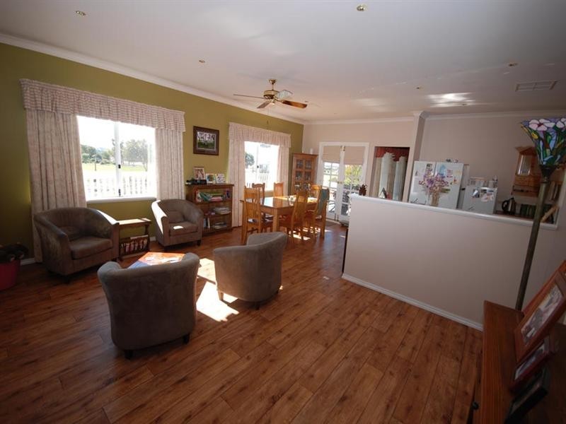 32 Curlew Way, Wickepin WA 6370