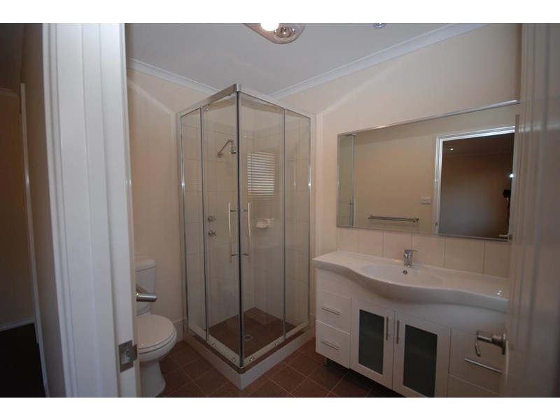 65 Falcon Street, Narrogin WA 6312