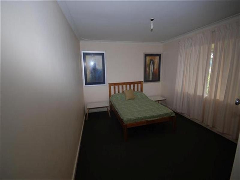 1B Sydney Hall Way, Narrogin WA 6312