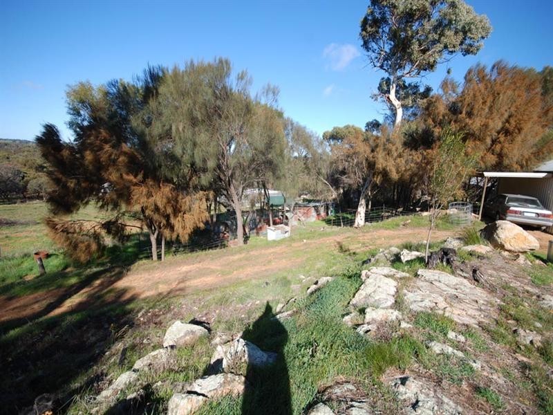 54 Carton Street, Cuballing WA 6311