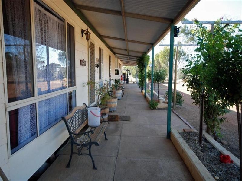 272 Bullara Street, Cuballing WA 6311