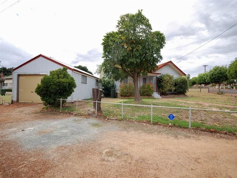 43 Doney Street, Narrogin WA 6312