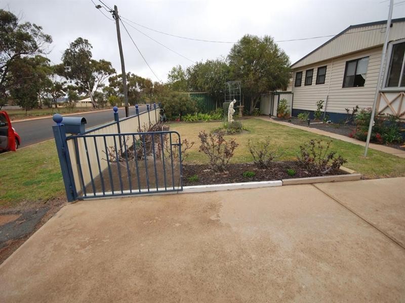 3 Nenke Street, Wagin WA 6315