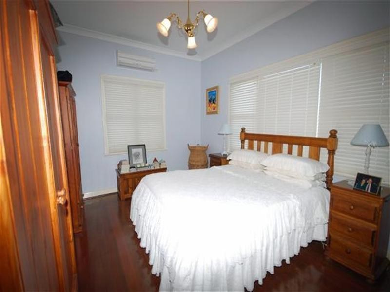 5 Burns Street, Narrogin WA 6312