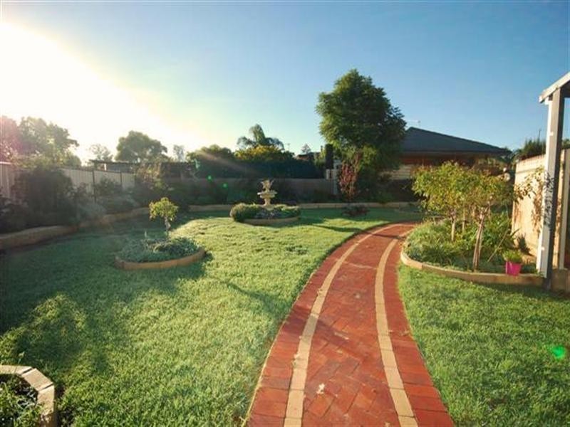 5 Burns Street, Narrogin WA 6312