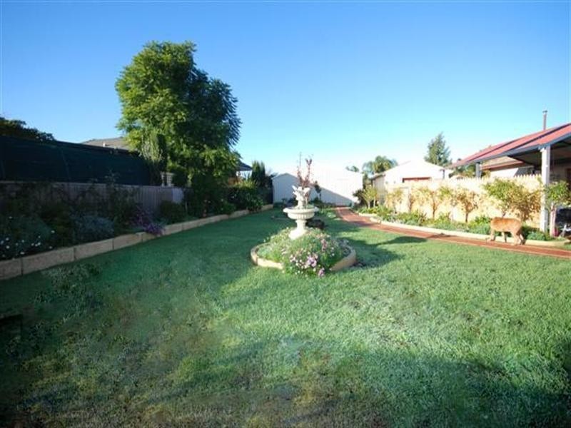 5 Burns Street, Narrogin WA 6312