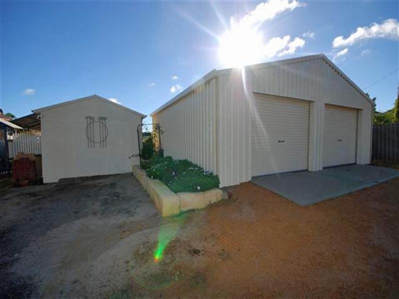 5 Burns Street, Narrogin WA 6312