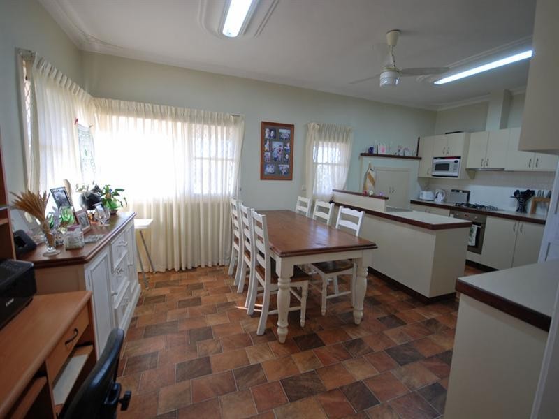 7 Burns Street, Narrogin WA 6312