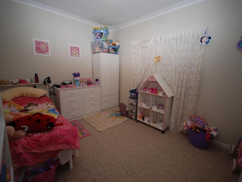 7 Burns Street, Narrogin WA 6312