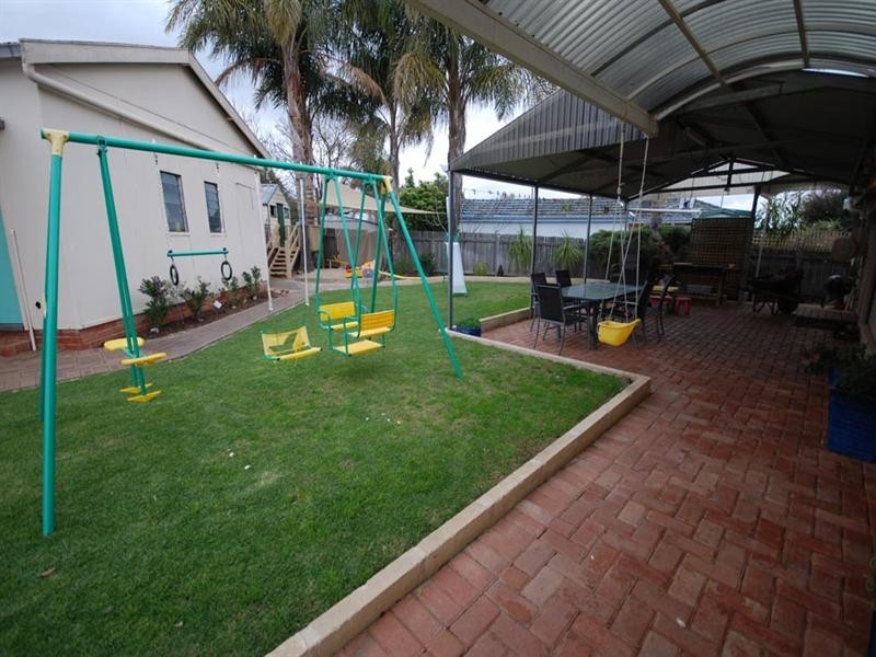 7 Burns Street, Narrogin WA 6312