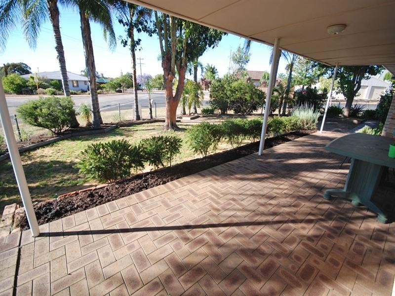 7 Burns Street, Narrogin WA 6312