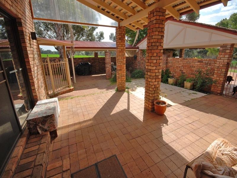 131 Hillside Road, Narrogin WA 6312