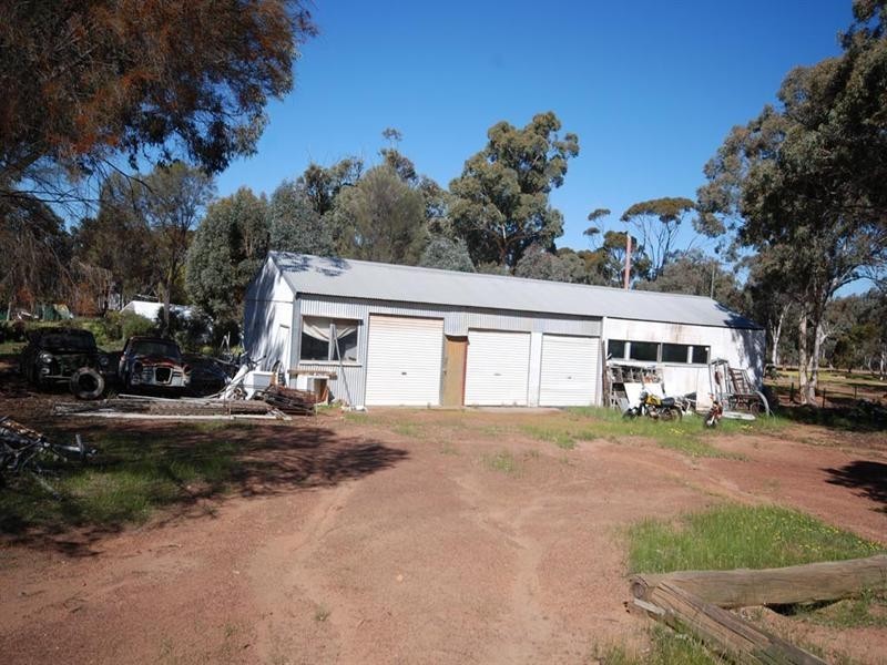 12 Burley Street, Highbury WA 6313