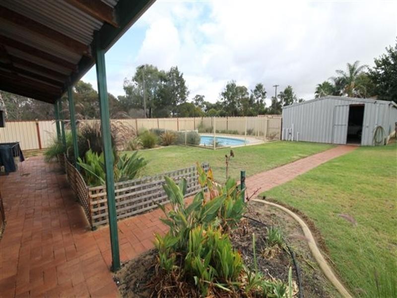35 Palmer Street, Narrogin WA 6312