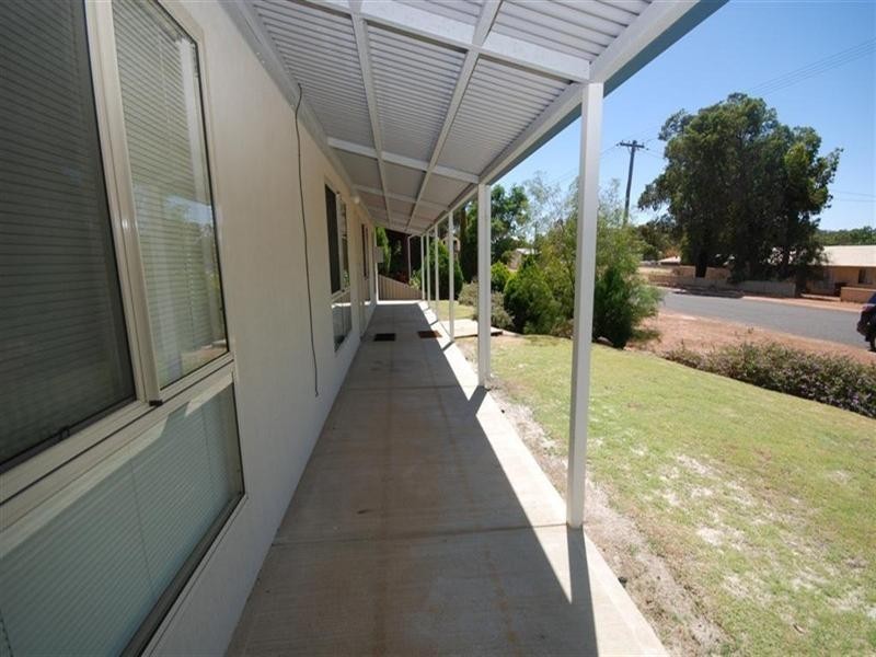 55 Hough Street, Narrogin WA 6312