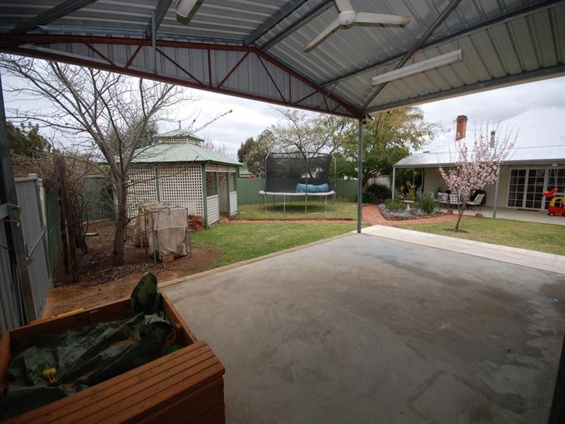 29 Havelock Street, Narrogin WA 6312
