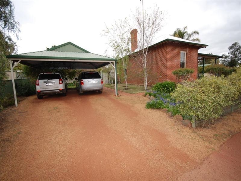 29 Havelock Street, Narrogin WA 6312