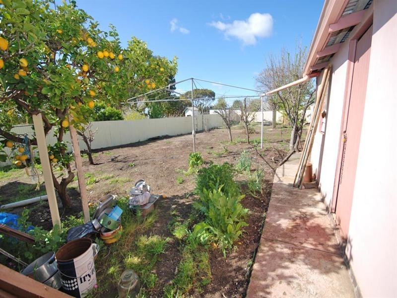 55 Falcon Street, Narrogin WA 6312