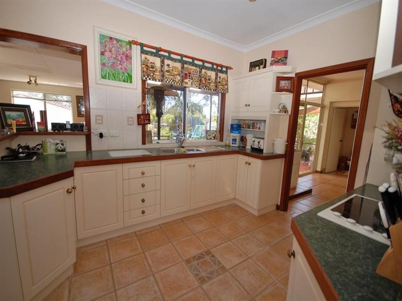 125 Narrakine Road, Narrogin WA 6312