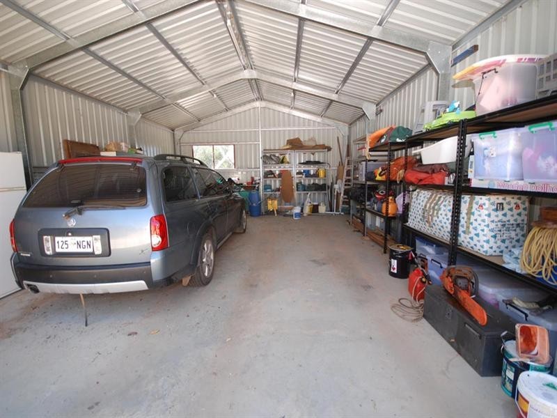 125 Narrakine Road, Narrogin WA 6312