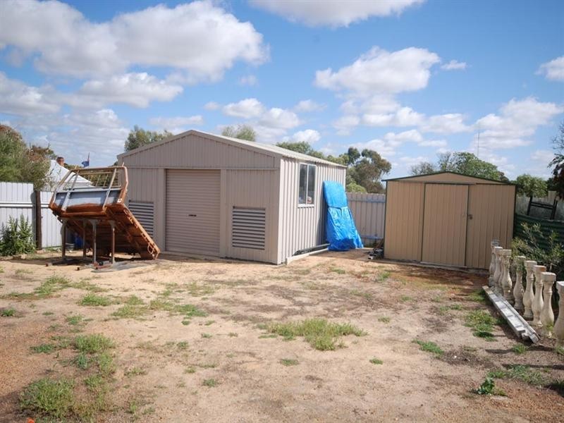 42 Raglan Street, Pingelly WA 6308