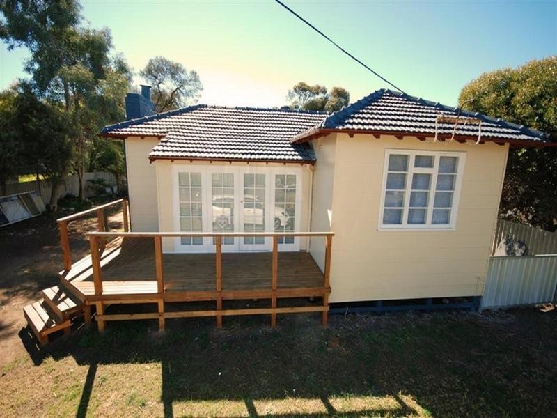 62 Felspar Street, Narrogin WA 6312