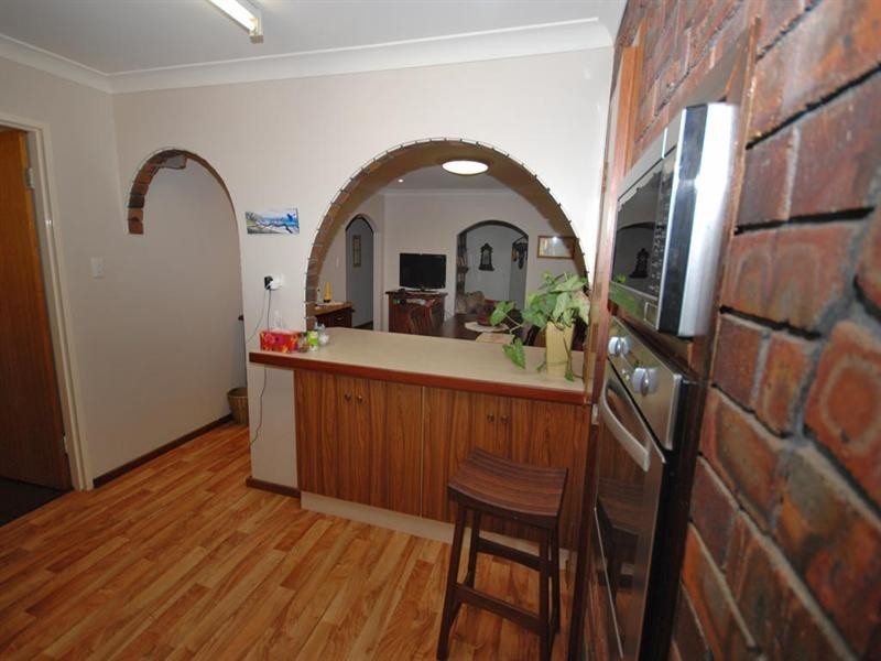 25 Hough Street, Narrogin WA 6312