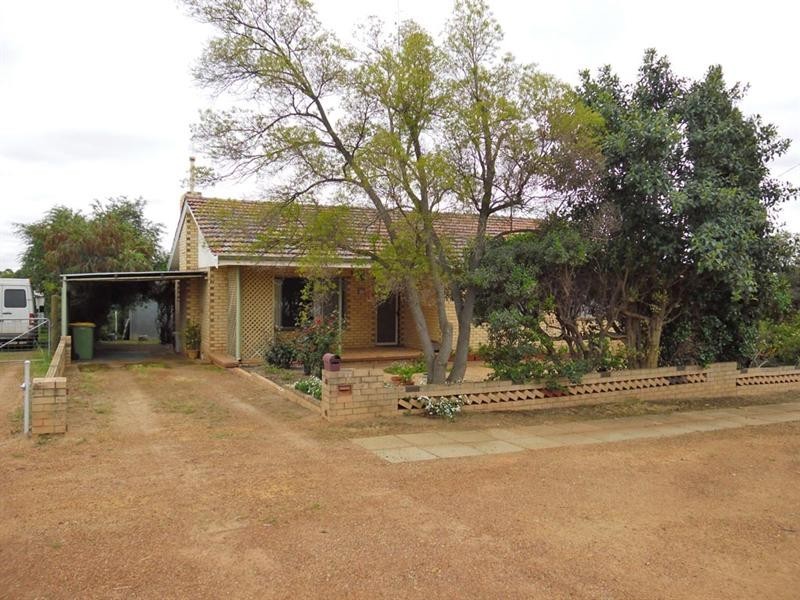 44 Park Street, Pingelly WA 6308