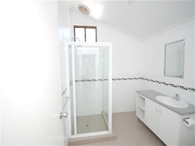 37 Clayton Road, Narrogin WA 6312