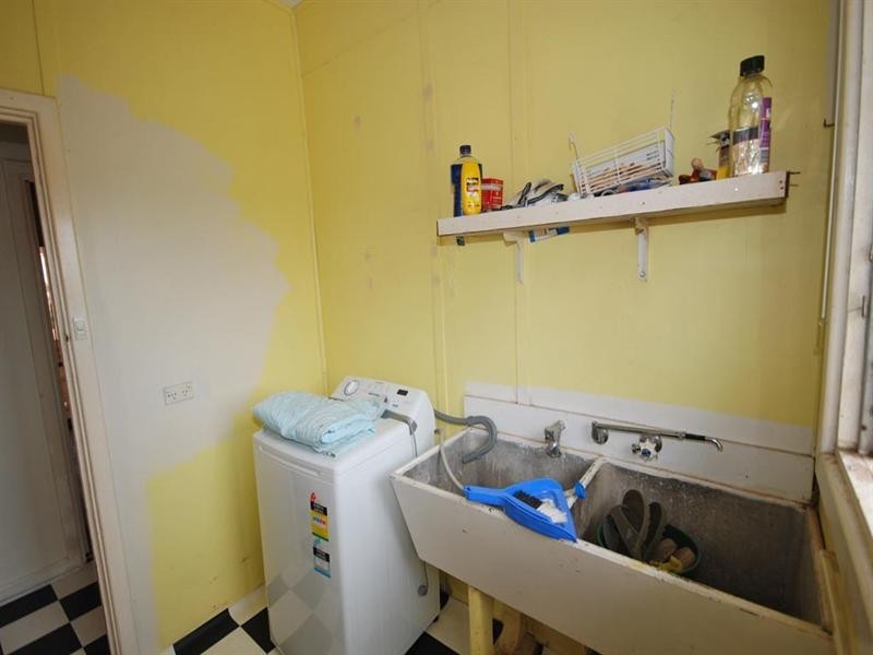 24 Connor Street, Yealering WA 6372