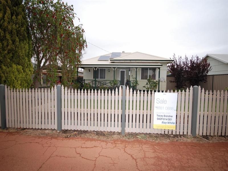 59 Clayton Road, Narrogin WA 6312