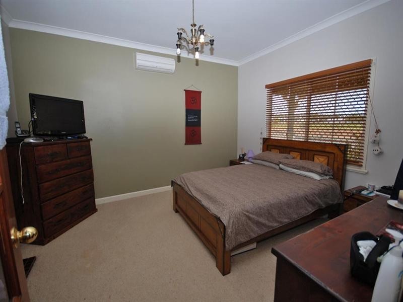 59 Clayton Road, Narrogin WA 6312