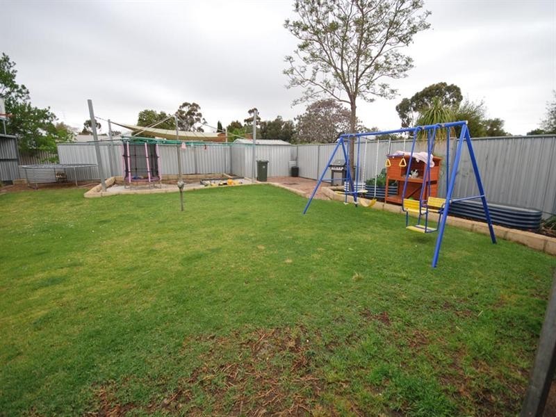 59 Clayton Road, Narrogin WA 6312