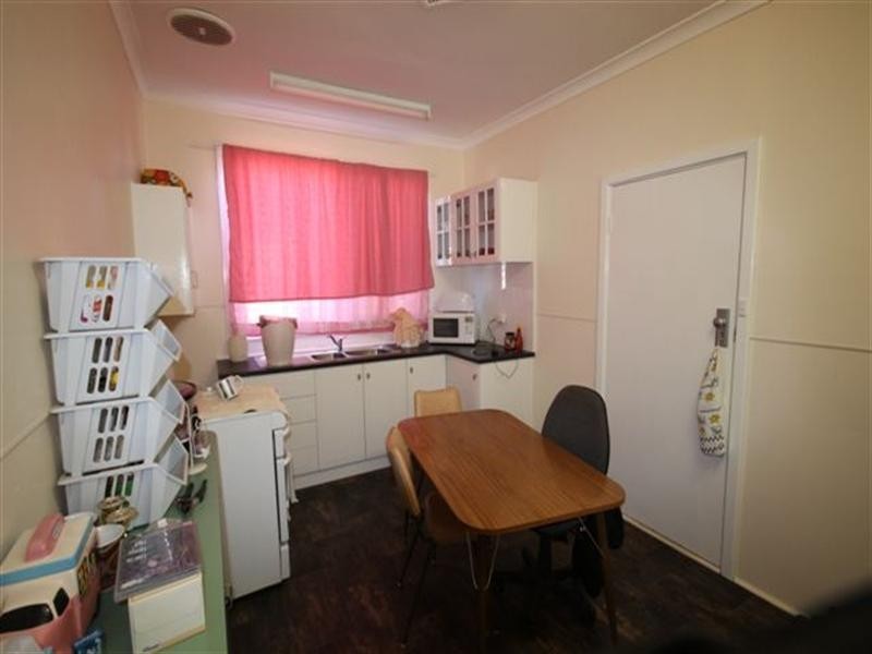 10 Floyed Street, Narrogin WA 6312