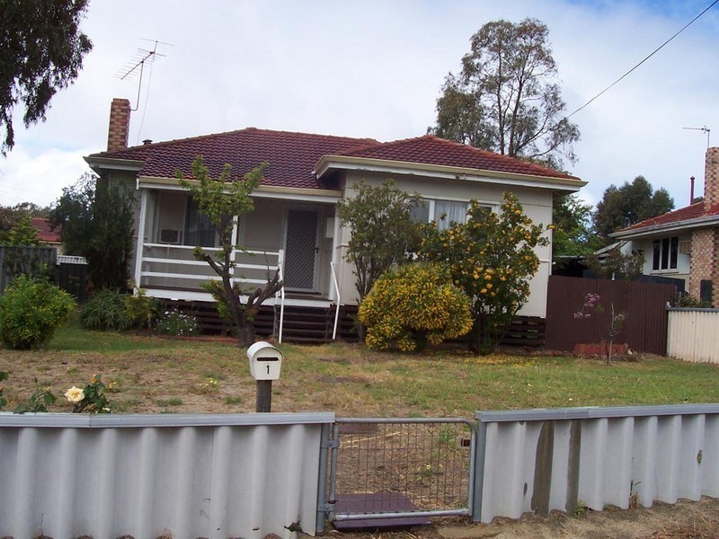 1 Ashworth Crescent, Narrogin WA 6312