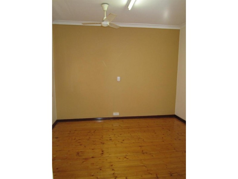 121 Ensign, Narrogin WA 6312