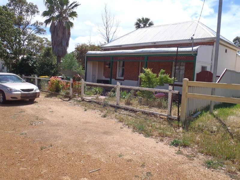 37 Stratford Street, Pingelly WA 6308