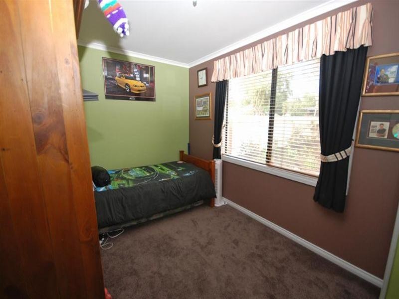 25 Hansard Street, Narrogin WA 6312