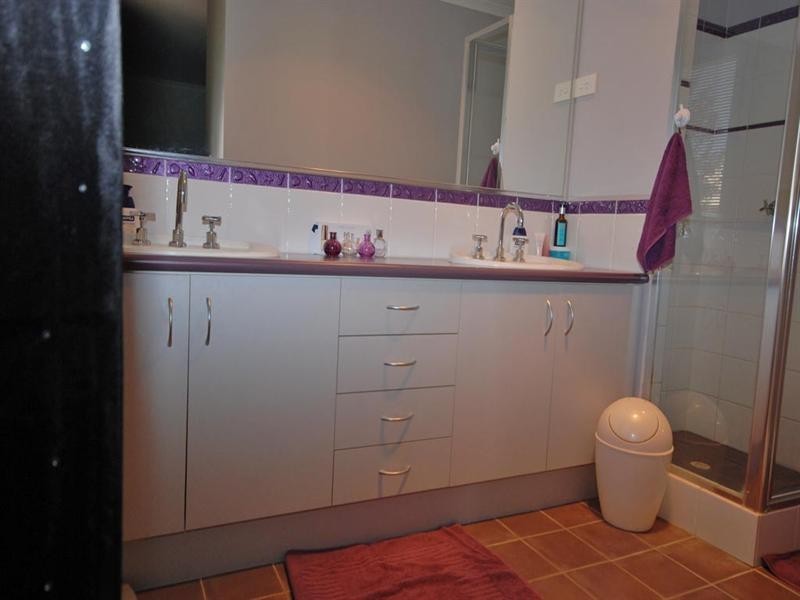 25 Hansard Street, Narrogin WA 6312