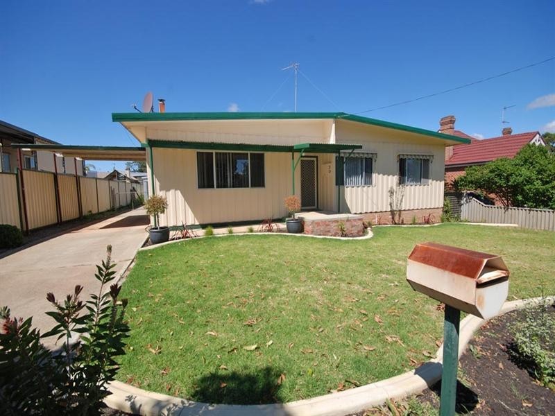 30 Homer Street, Narrogin WA 6312