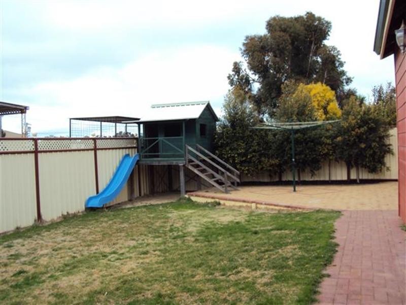 121 Federal Street, Narrogin WA 6312