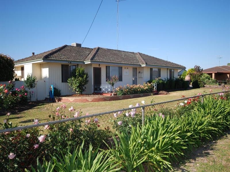 17-19 Richardson Street, Williams WA 6391