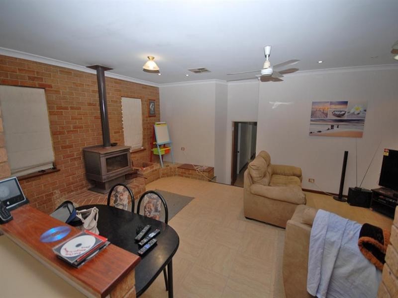 58 Sydney Hall Way, Narrogin WA 6312