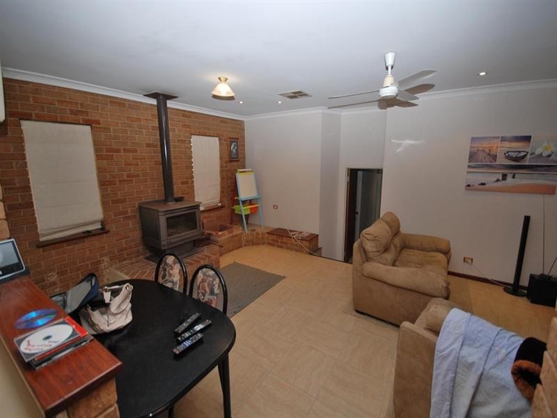 58 Sydney Hall Way, Narrogin WA 6312