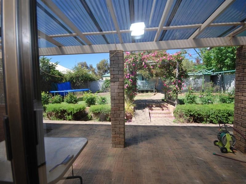 58 Sydney Hall Way, Narrogin WA 6312
