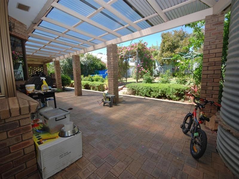 58 Sydney Hall Way, Narrogin WA 6312